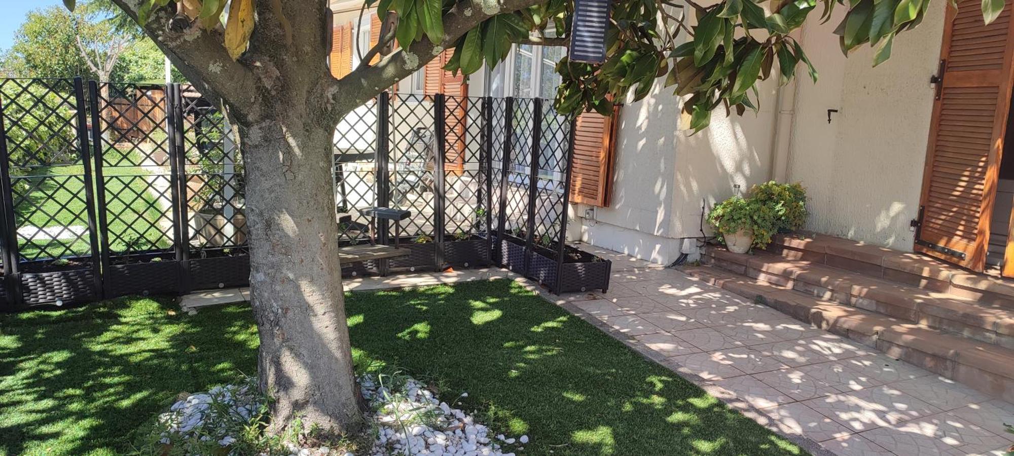 Maison T2 Avec Petit Jardin Dans Impasse Calme Baillargues Exteriér fotografie